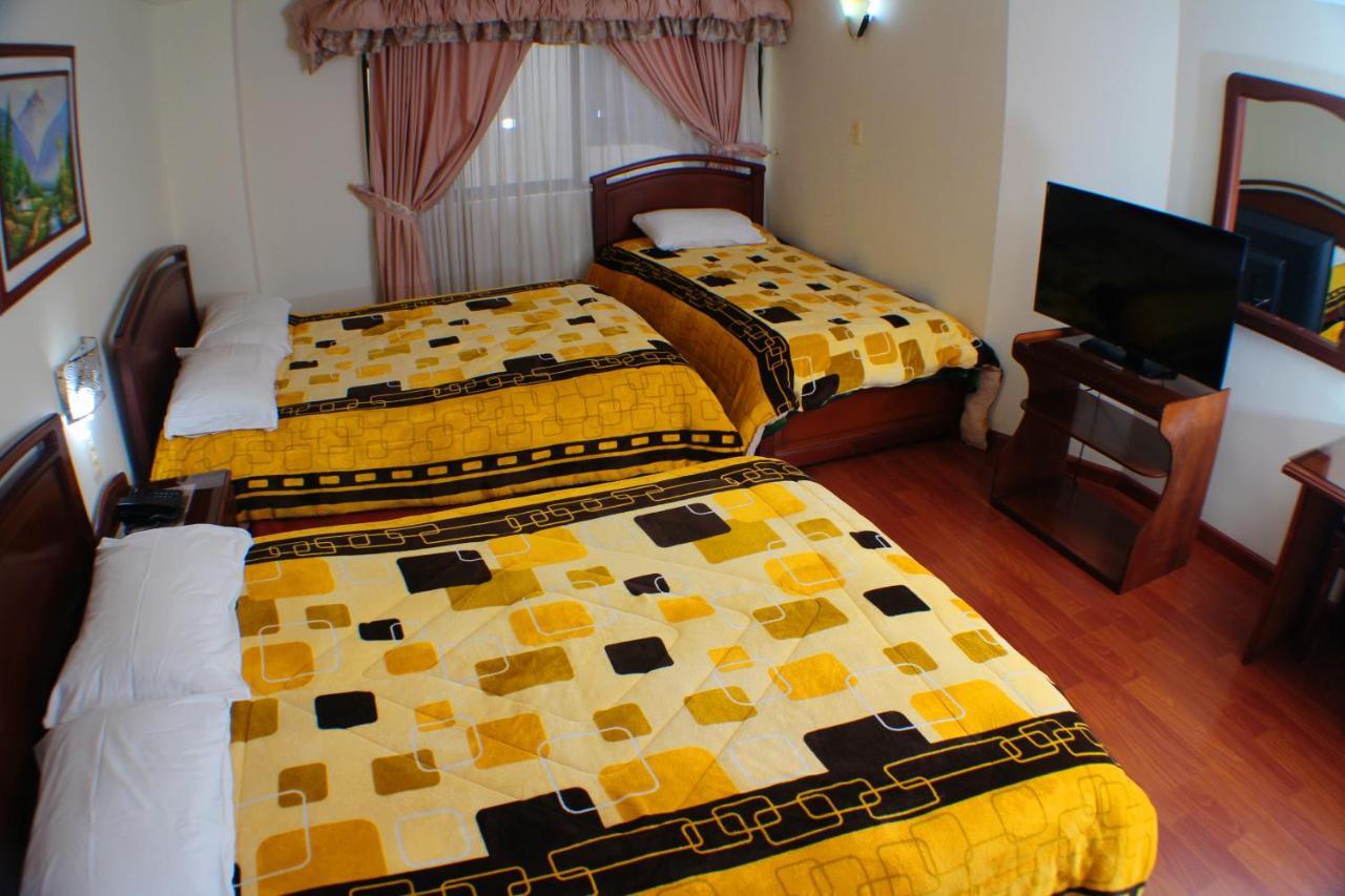 Hotel Santa Isabel 2 إبياليز المظهر الخارجي الصورة