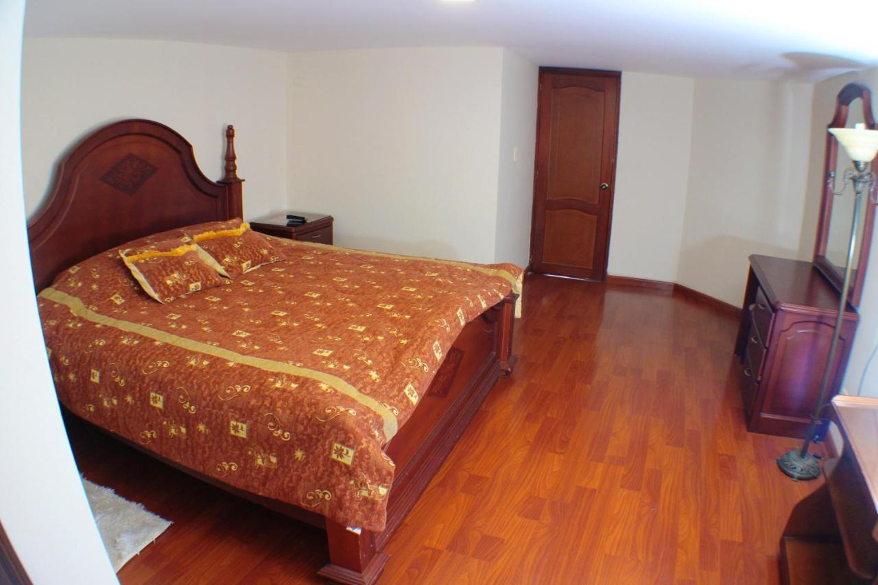 Hotel Santa Isabel 2 إبياليز المظهر الخارجي الصورة