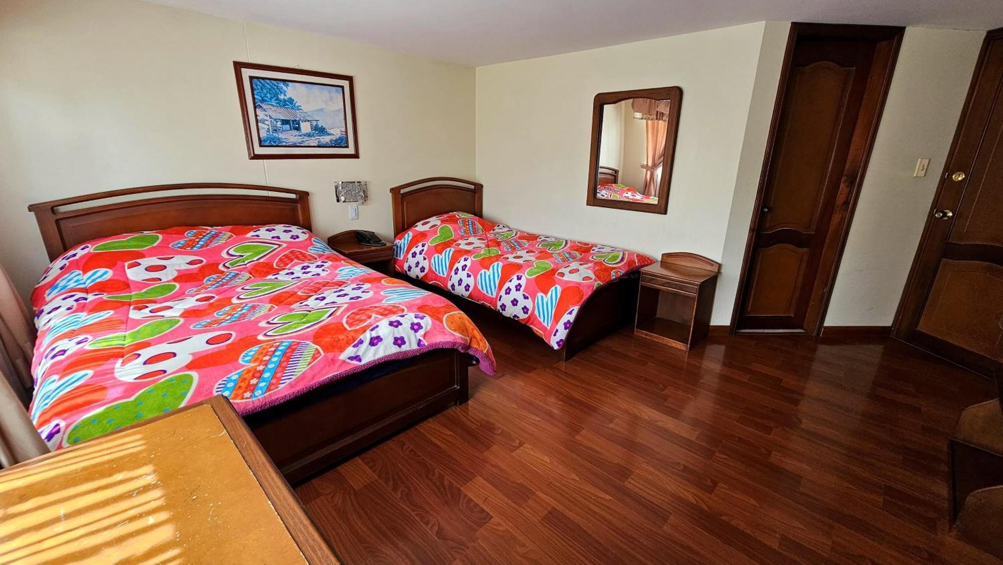 Hotel Santa Isabel 2 إبياليز المظهر الخارجي الصورة
